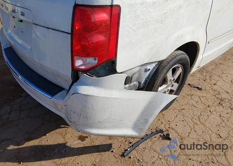 2012 Dodge Grand Caravan Sxt from USA, damaged, VIN 2C4RDGCG5CR302553